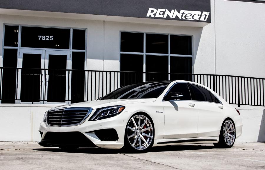  Mercedes-AMG S63 Arabian Edition by RENNtech 2016 года  (фото 1 из 17)